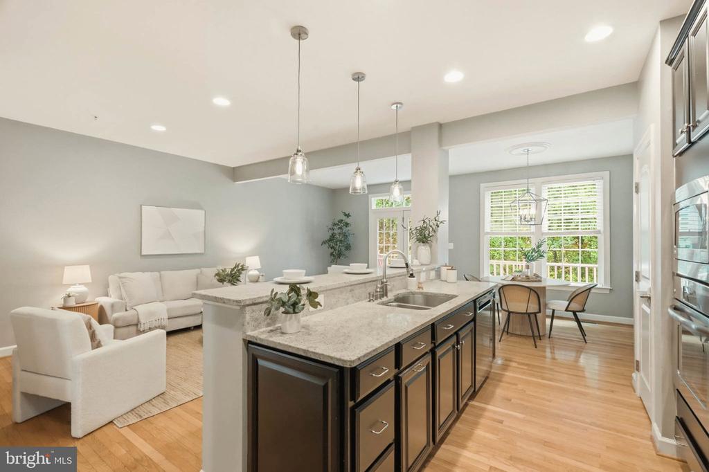 Residential in ANNAPOLIS 3