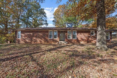 668 Veterans Way, Morgantown, KY, 42261-7252 | Card Image