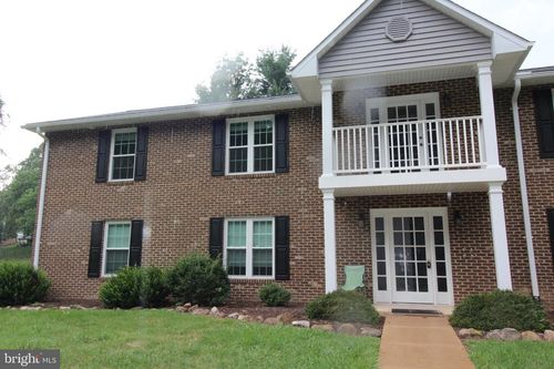 316 Shenandoah Ave, EDINBURG, VA, 22824-9105 | Card Image