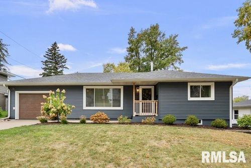 2738 Kelling St, Davenport, IA, 52804-1554 | Card Image