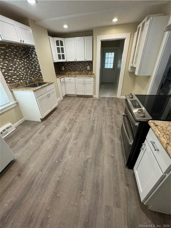 1 55 Simpson Street, Sold in Hartford Zoocasa