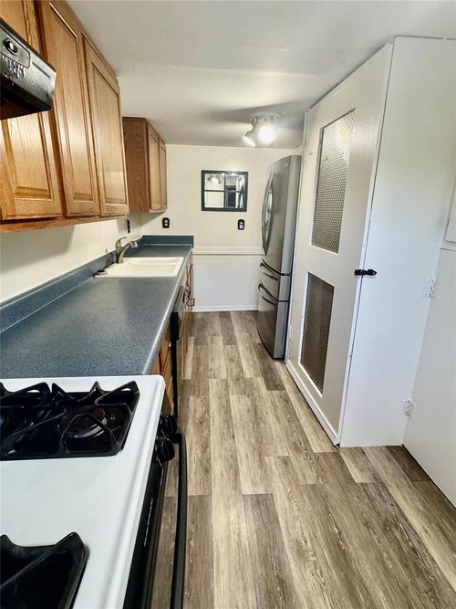 312 Coldenham Rd, Walden, NY, 12586-2911 | Card Image