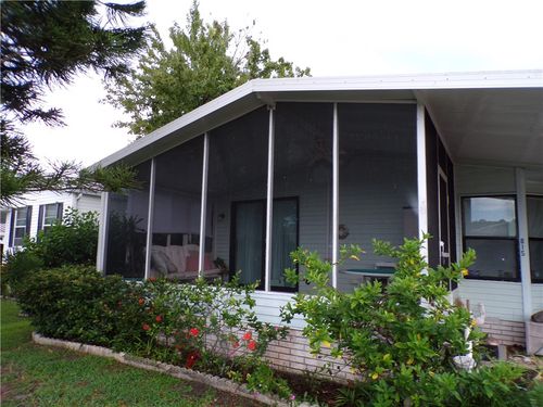 815 Sapodilla Dr, Barefoot Bay, FL, 32976-2575 | Card Image