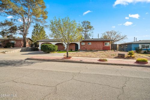 317 Olivia Cir, El Paso, TX, 79912-5227 | Card Image