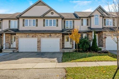 571 Wild Iris Ave, Waterloo, ON, N2V2X5 | Card Image