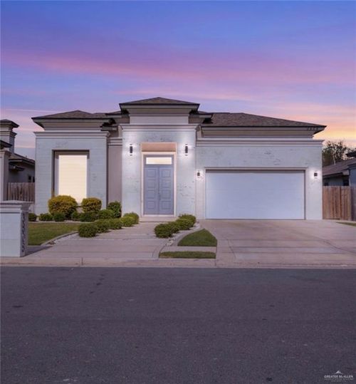 3808 Wisteria Ave, McAllen, TX, 78504-6563 | Card Image