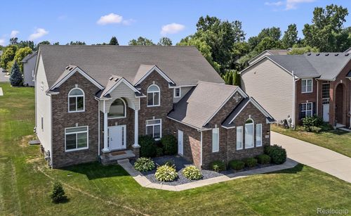 25655 Coach Ln, South Lyon, MI, 48178-1916 | Card Image