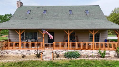 2039 Us Highway 231, Loogootee, IN, 47553-4849 | Card Image