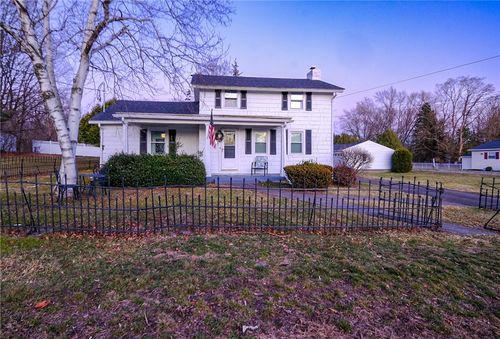 16 Coleman Ave, Elmira, NY, 14905-1142 | Card Image