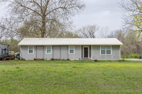725 N 260 Rd, Mounds, OK, 74047-6097 | Card Image
