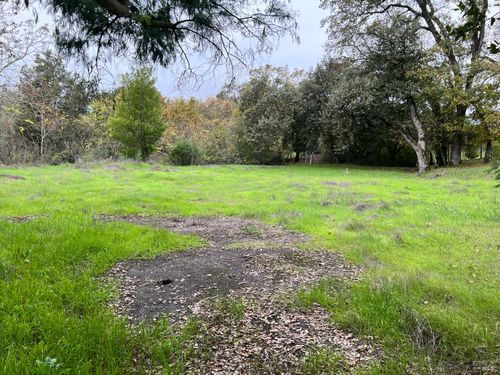 1055 Heaven Hill Rd, Sonoma, CA, 95476-3275 | Card Image