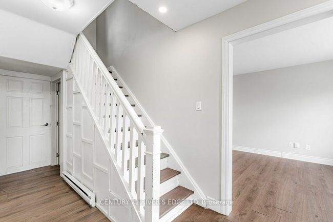 18 Main St E, House attached with 2 bedrooms, 1 bathrooms and null parking in Athens ON | Image 9
