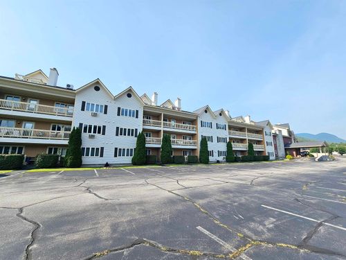 unit-106-227 Main St, Lincoln, NH, 03251-4331 | Card Image