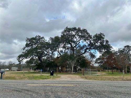 750 S Fm 154, Muldoon, TX, 78949 | Card Image