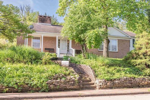 1216 E 2nd St, Bloomington, IN, 47401-5016 | Card Image