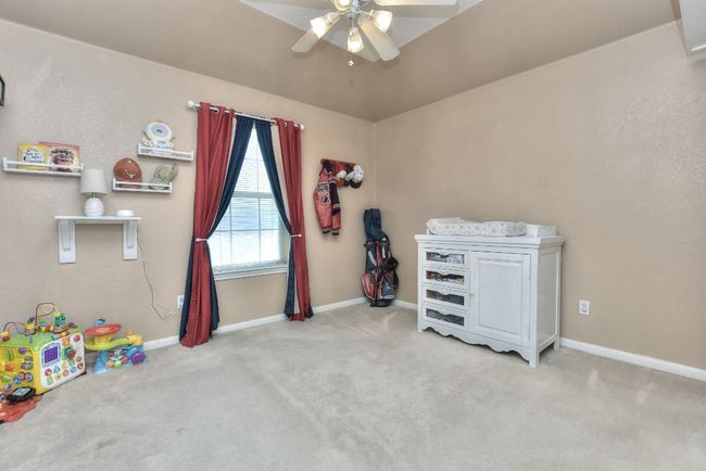 Guest Room #2 | Image 28