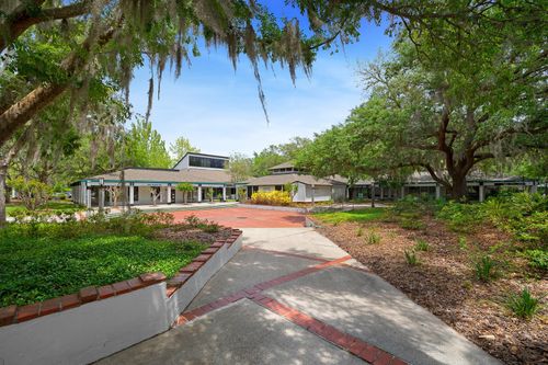 4ab-2441 Nw 43rd St, GAINESVILLE, FL, 32606-7469 | Card Image