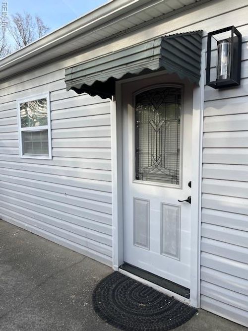 a-8200 Mona Ave, Norfolk, VA, 23518-2230 | Card Image