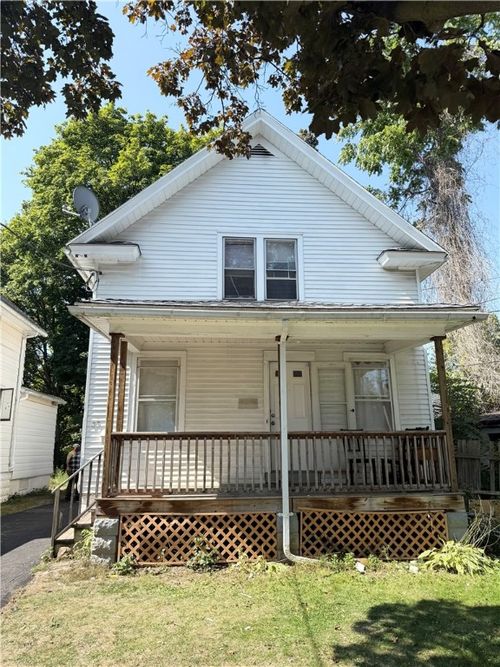 89 Curlew St, Rochester, NY, 14606-2552 | Card Image