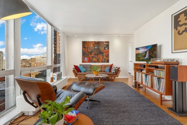 APT-1115 - 2400 N Lakeview Ave, Condo with 1 bedrooms, 1 bathrooms and 1 parking in CHICAGO IL | Image 4