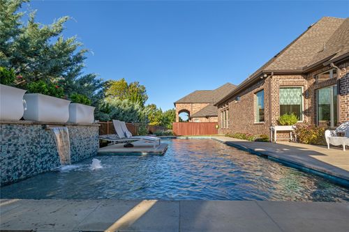 101 Stillwater Cir, Colleyville, TX, 76034-8217 | Card Image