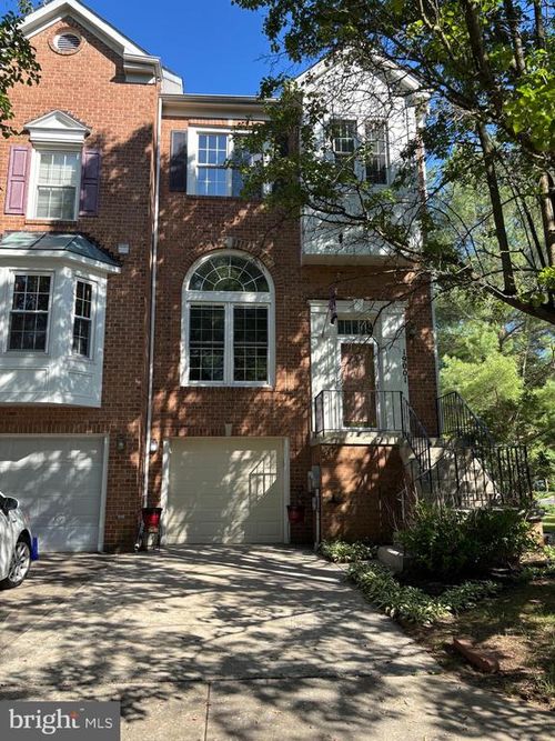 19001 Gallop Dr, GERMANTOWN, MD, 20874-6145 | Card Image