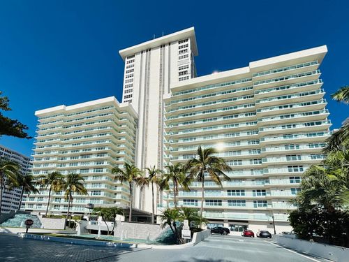 608-3900 Galt Ocean Dr, Fort Lauderdale, FL, 33308-6631 | Card Image