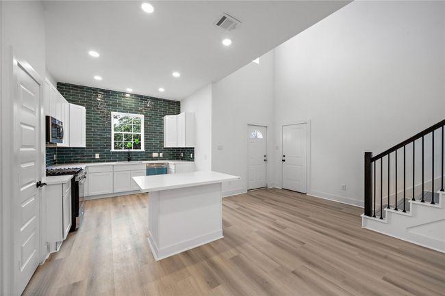 1st Floor: Kitchen | Image 16