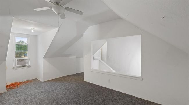 368 Riddle Rd, House other with 4 bedrooms, 2 bathrooms and 1 parking in Cedar Creek TX | Image 13