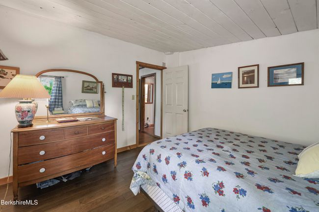 205 - 203205 Main St, Home with 5 bedrooms, 3 bathrooms and 3 parking in Hancock MA | Image 34