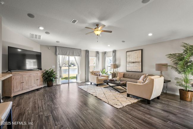 14987 Bartram Creek Blvd, House other with 4 bedrooms, 2 bathrooms and null parking in JACKSONVILLE FL | Image 10