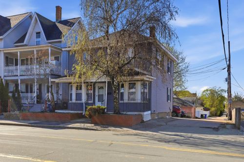 117 Webster St, Manchester, NH, 03104-2510 | Card Image