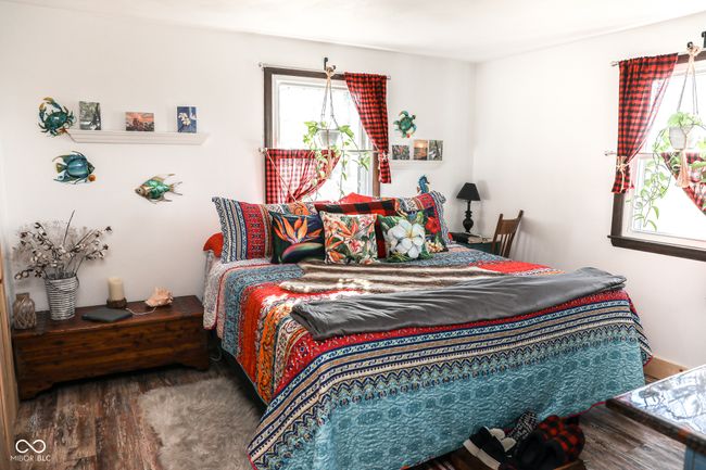 bedroom featuring wood finished floors | Image 11