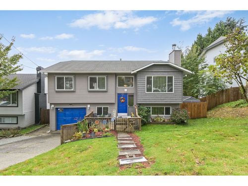 19634 68 Ave, Langley, BC, V2Y1J8 | Card Image