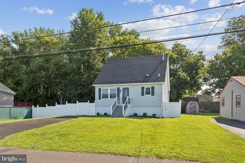 1031 First Ave, CROYDON, PA, 19021-7411 | Card Image