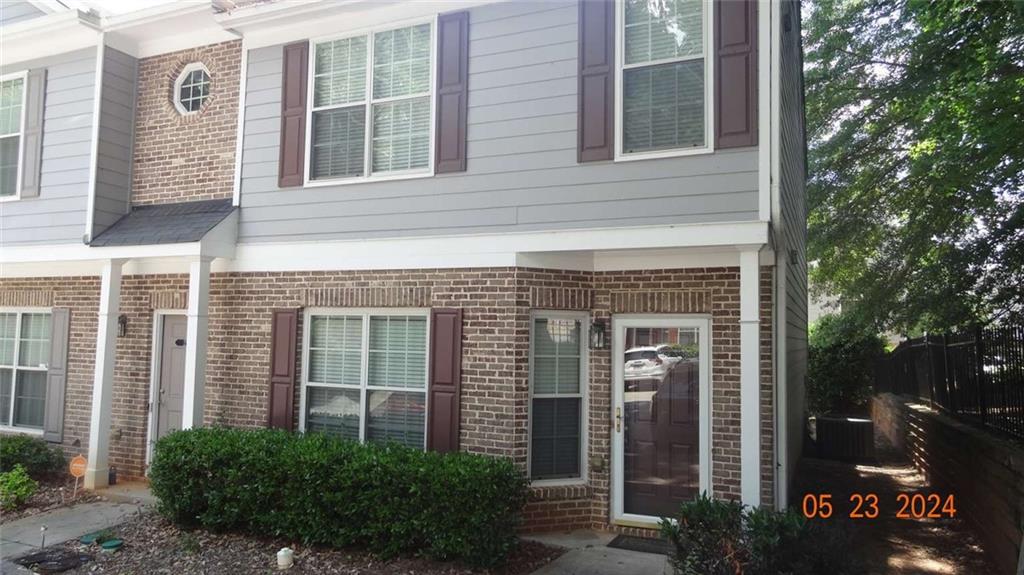 Walden Lake Dr, Decatur, GA 30035