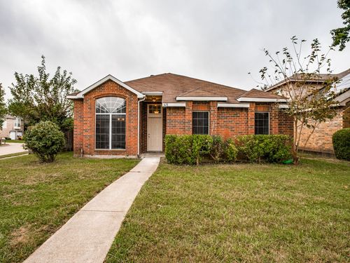 428 Surrey Pl, Mesquite, TX, 75149-5992 | Card Image