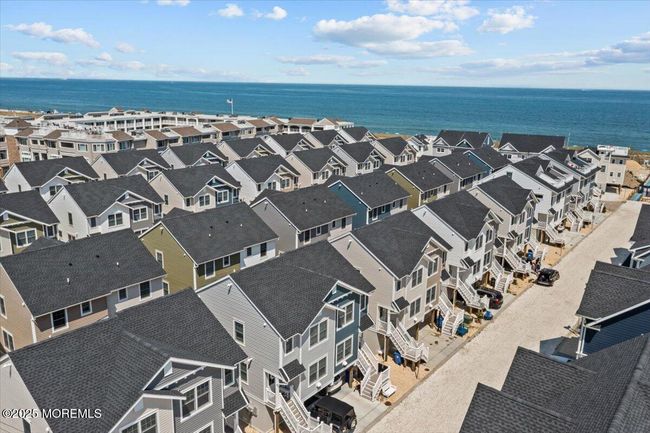 3 Cummings St, Condo with 3 bedrooms, 3 bathrooms and null parking in Mantoloking NJ | Image 37