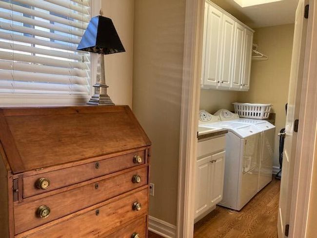 703 N 5 Th Ave, House other with 3 bedrooms, 3 bathrooms and null parking in Ann Arbor MI | Image 11