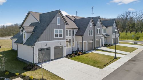 318 Panther Dr, Murfreesboro, TN, 37127-9804 | Card Image