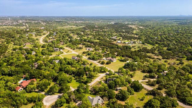 Great location with easy access to Dripping Springs, Austin, Driftwood, Buda and Wimberley. | Image 32