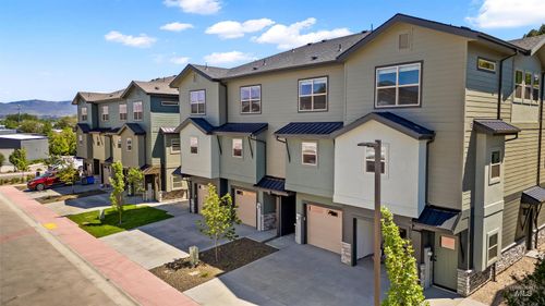 7445 W Swain Ln, Garden City, ID, 83714-4025 | Card Image