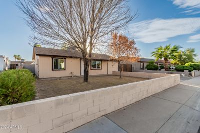 1916 N 69 Th Avenue, House other with 3 bedrooms, 2 bathrooms and null parking in Phoenix AZ | Image 2