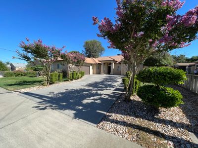 1912 Hackett Rd, House other with 3 bedrooms, 2 bathrooms and null parking in Ceres CA | Image 2