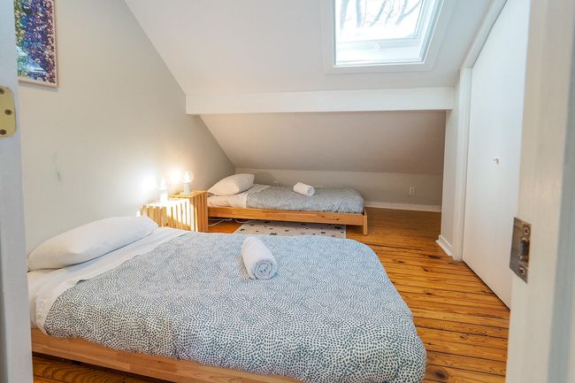7306 Harbert Rd, House other with 4 bedrooms, 2 bathrooms and null parking in Three Oaks MI | Image 12