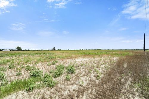 1319 Saddleback Dr, Bellville, TX, 77418 | Card Image