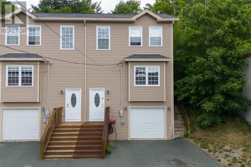 22 Mckay St, St. John's, NL, A1E1P2 | Card Image