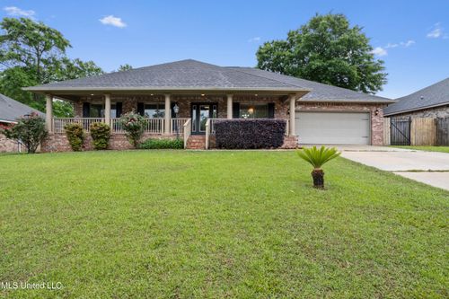 13239 Tyler Ln, Gulfport, MS, 39503-9606 | Card Image