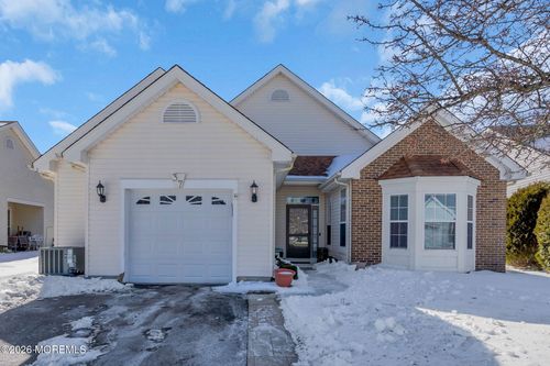 37 Butler Ave, Bayville, NJ, 08721-1773 | Card Image