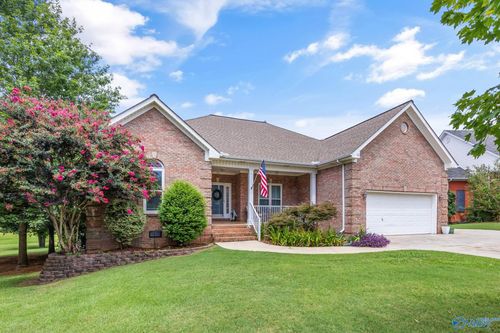 106 Thoroughbred Trl, Madison, AL, 35758-6238 | Card Image